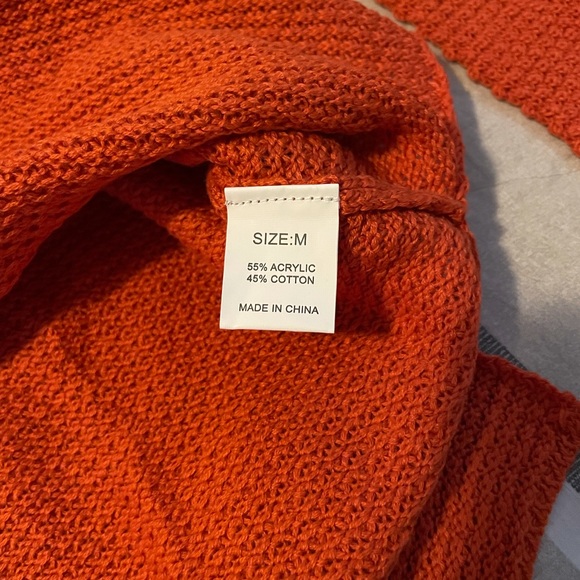 Knit Top - Picture 7 of 8